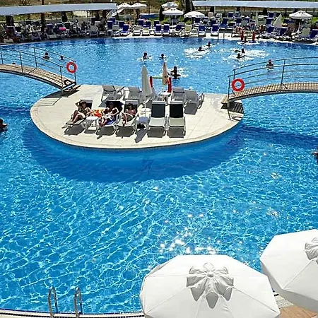 Cenger Hotel Odaonu
